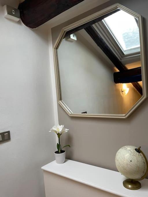 Accademia Love Apartment Bergamo Exterior photo